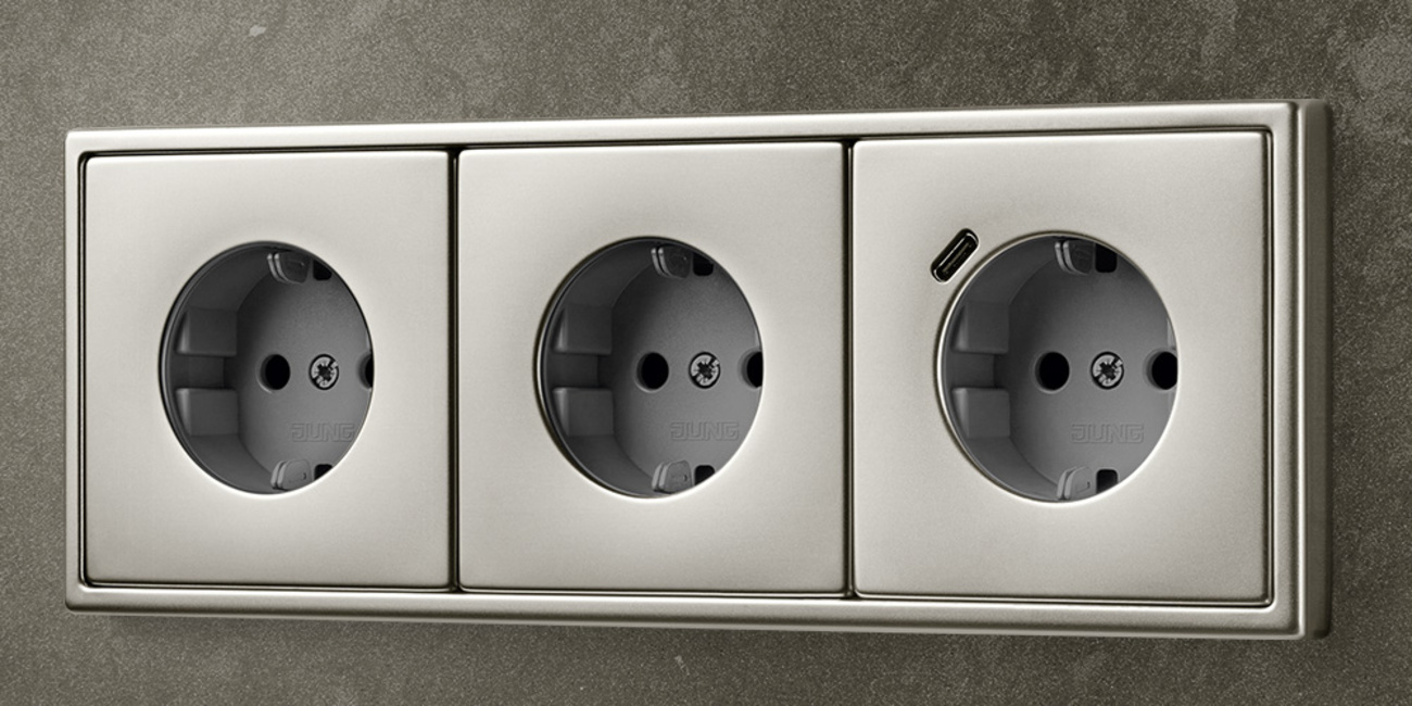 SCHUKO® Steckdosen mit USB bei Elektro Schumacher GmbH in Bayreuth