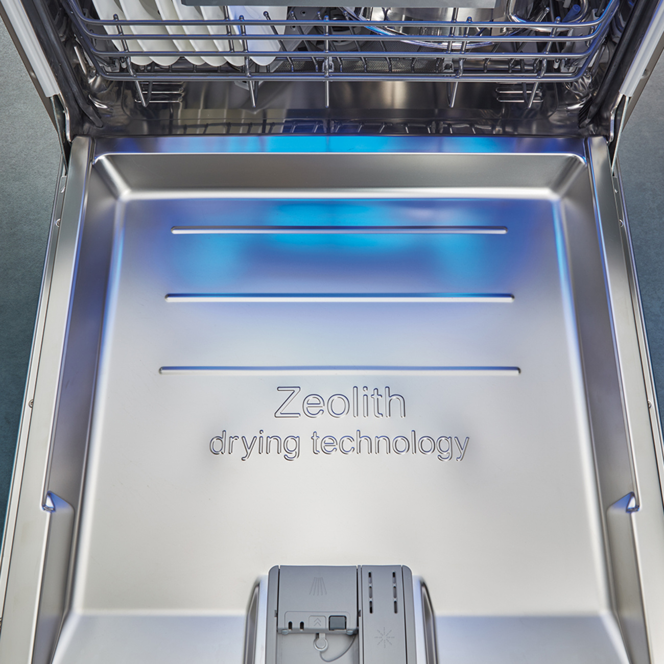 Zeolith Trocknen – Für glänzende Spülergebnisse bei Elektro Schumacher GmbH in Bayreuth