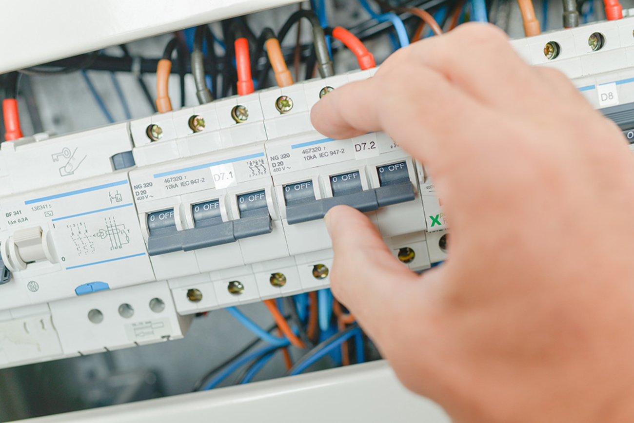 Schalt­schrank­bau bei Elektro Schumacher GmbH in Bayreuth